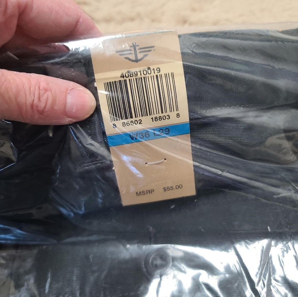 2 Brand New Pair Of Dockers Relaxed Fit Straight Leg Pants Size 36 X 29 - Picture 3 of 4